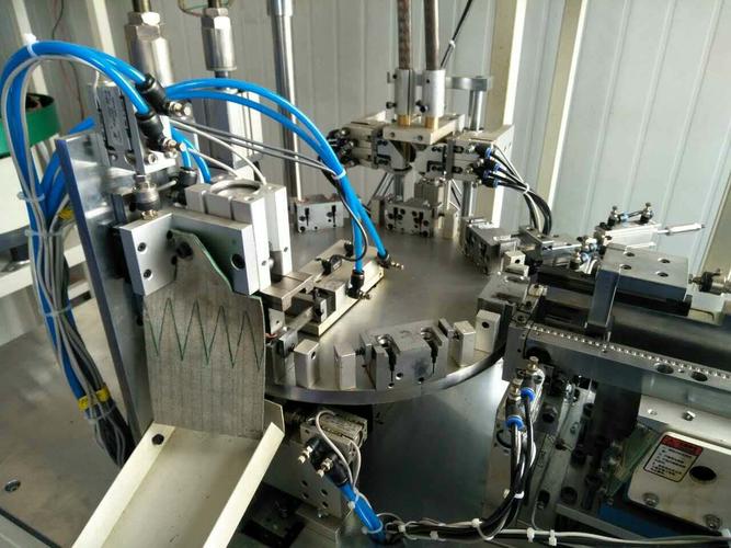彈簧自動組裝機廠家 深圳彈簧自動組裝機廠家 瑪隆德智能裝備供